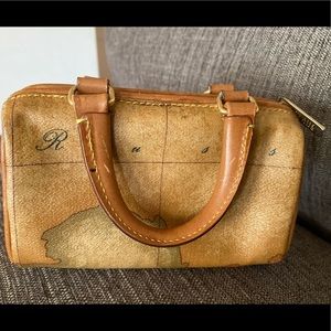 Authentic Prima Classe Alviero Martini 2 Way Bag